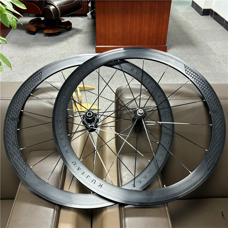 Set Roda Sepeda 700C Fish Scal - Gravel Bike Tires ulasan dan harga